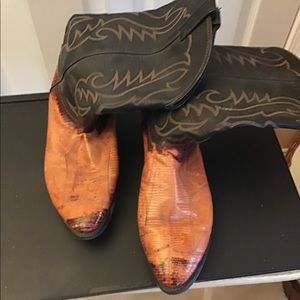Men’s cowboy boots
